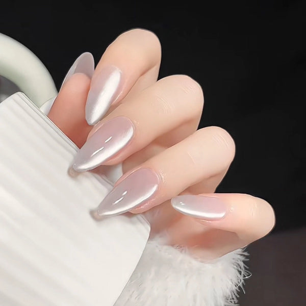 Press-On Nails  Simple and clean, white watery cat's eye is white and versatile, with a detachable European and American style nail piece, 24 pieces