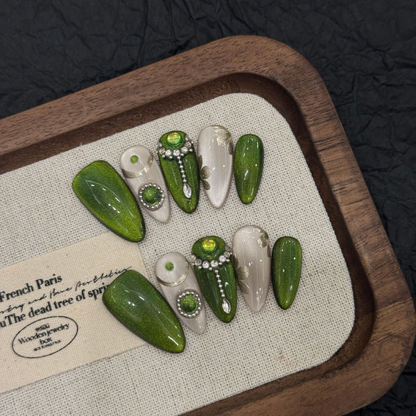 Press-On Nails Gel Nails DIY Nails Melbourne Green Cat's Eye Luxury Niche Nail Art Piece Handmade Nails