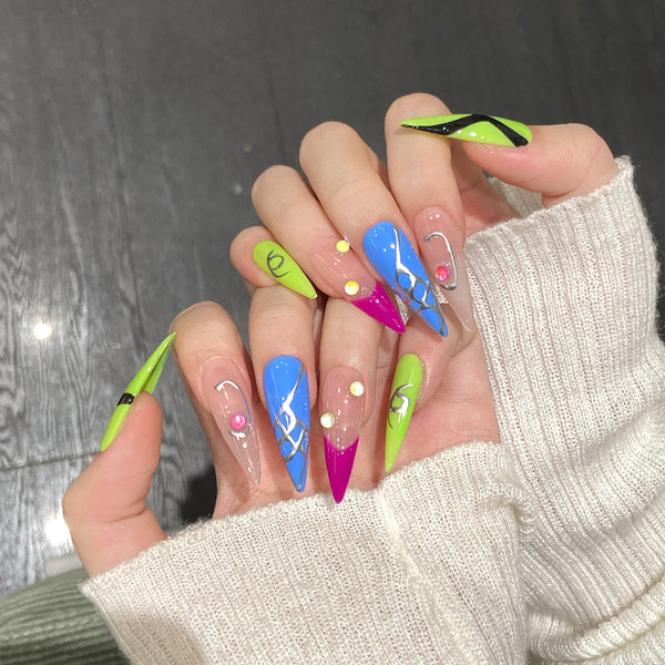 CYBERPUNK BABE PRESS-ON NAILS