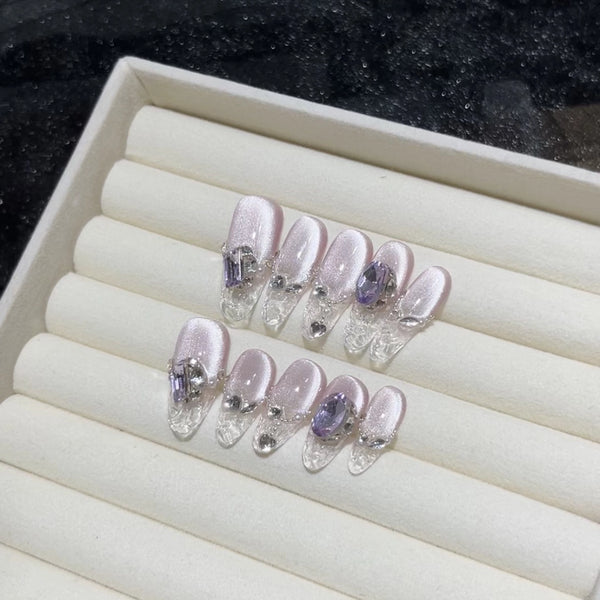 Press-On Nails Pure handmade phototherapy wears nail grape yo yo white high-grade ice crack grape cat's eye burst wear nail finished product