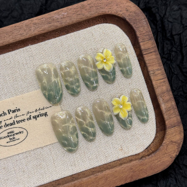 Press-On Nails Gel Nails DIY Nails Transparent floral carved gradient French ice transparent high-end hand-worn nails