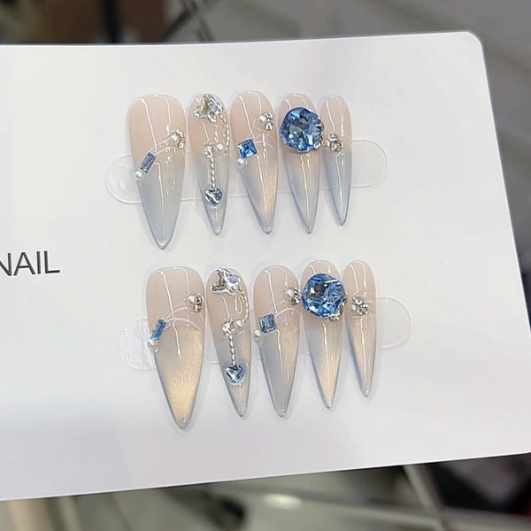Press-On Nails Gel Nails DIY Nails Handmade light therapy wearable cat eye blue fantasy